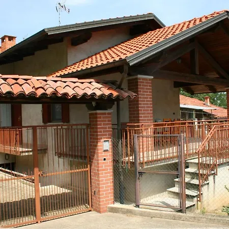 Гостевой дом La Robinera Magnano (Piedmont)