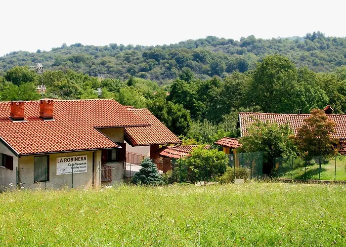 Гостевой дом La Robinera Magnano (Piedmont)